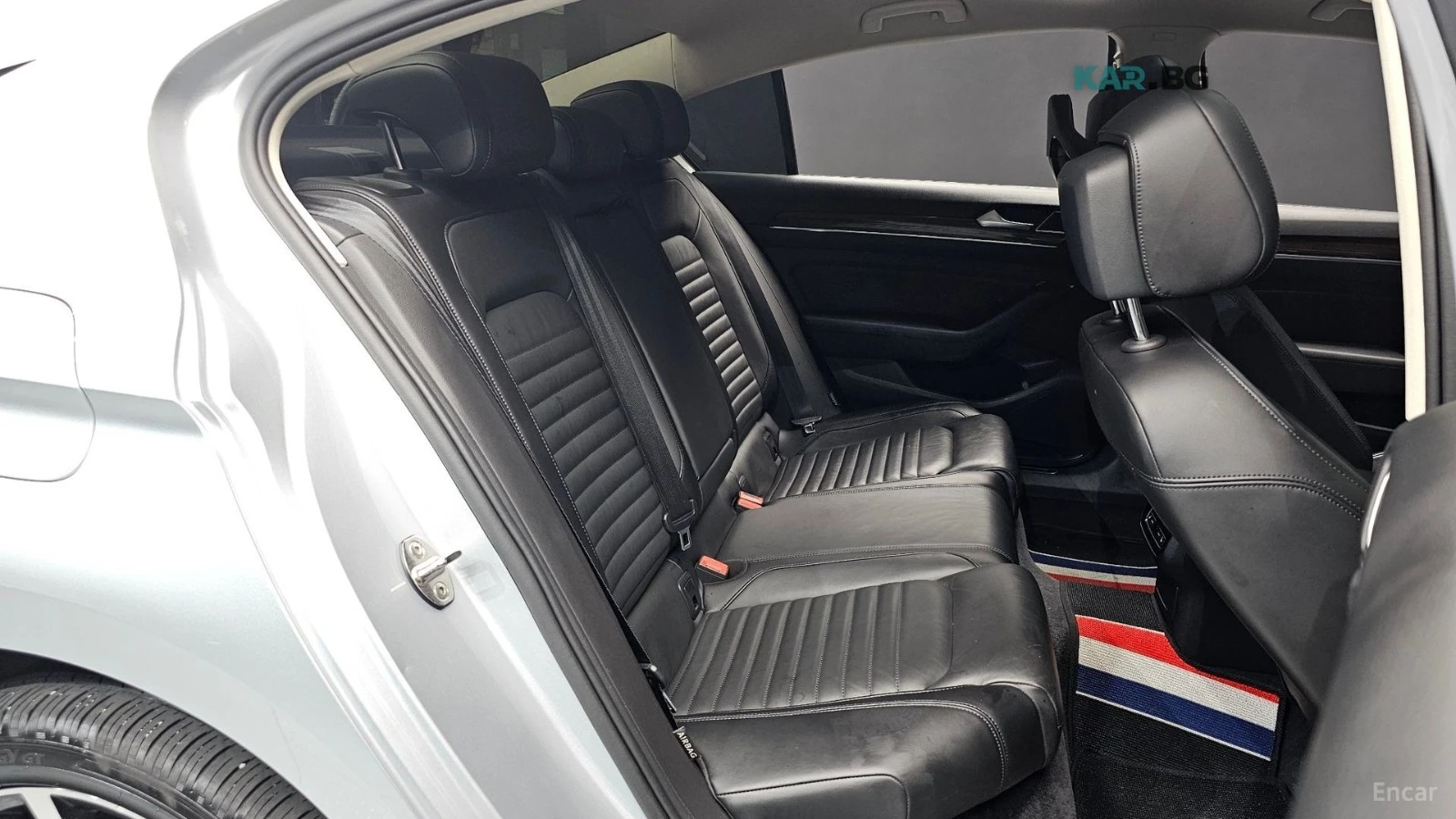 VW Passat 2.0TDI* PREMIUM* КОЖА* ПОДГРЕВ* ШИБИДАХ* КАМЕРА* , снимка 11 - Автомобили и джипове - 55232794