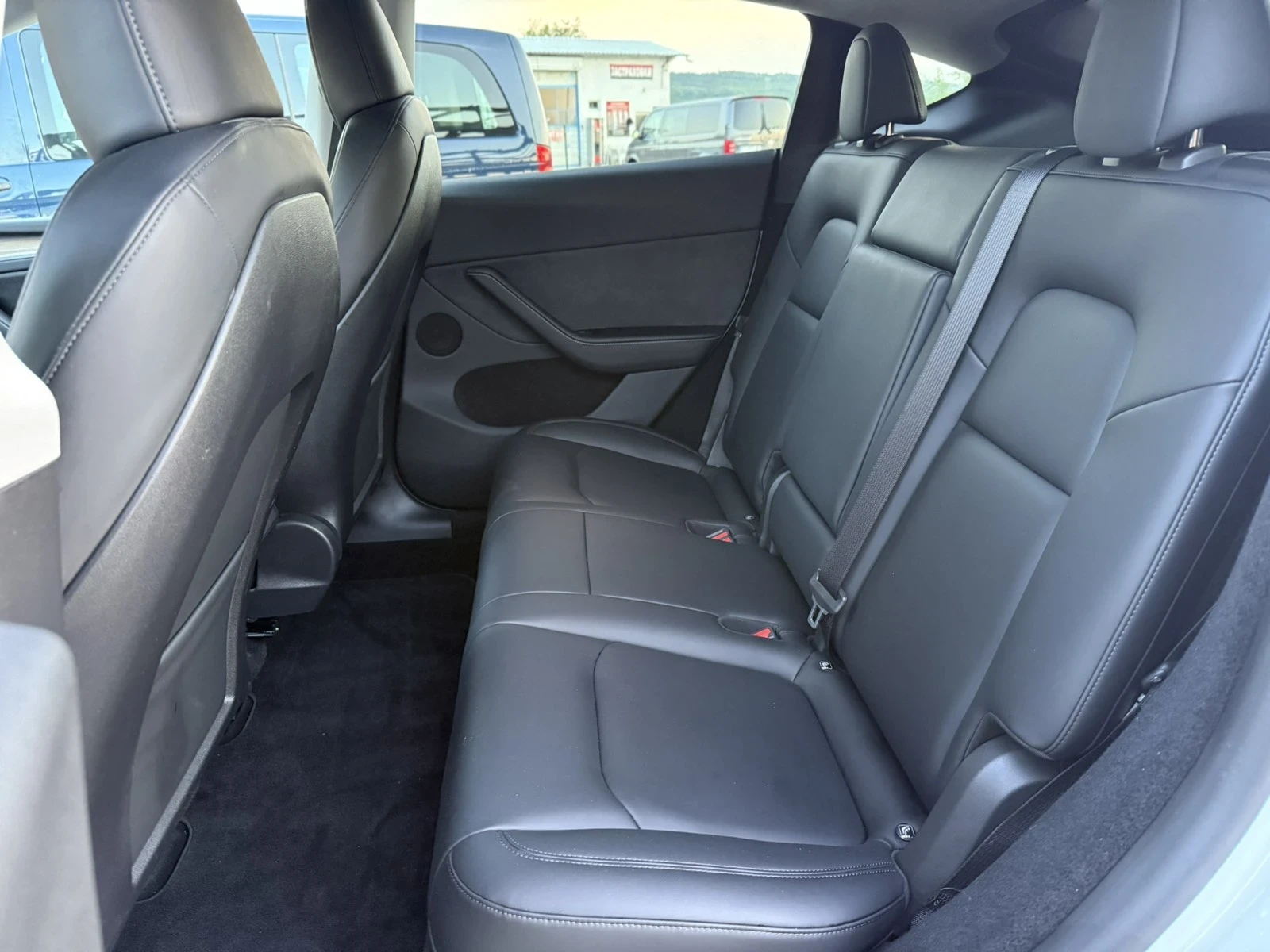 Tesla Model Y Long range, dual motor, Европа, снимка 10 - Автомобили и джипове - 55388702