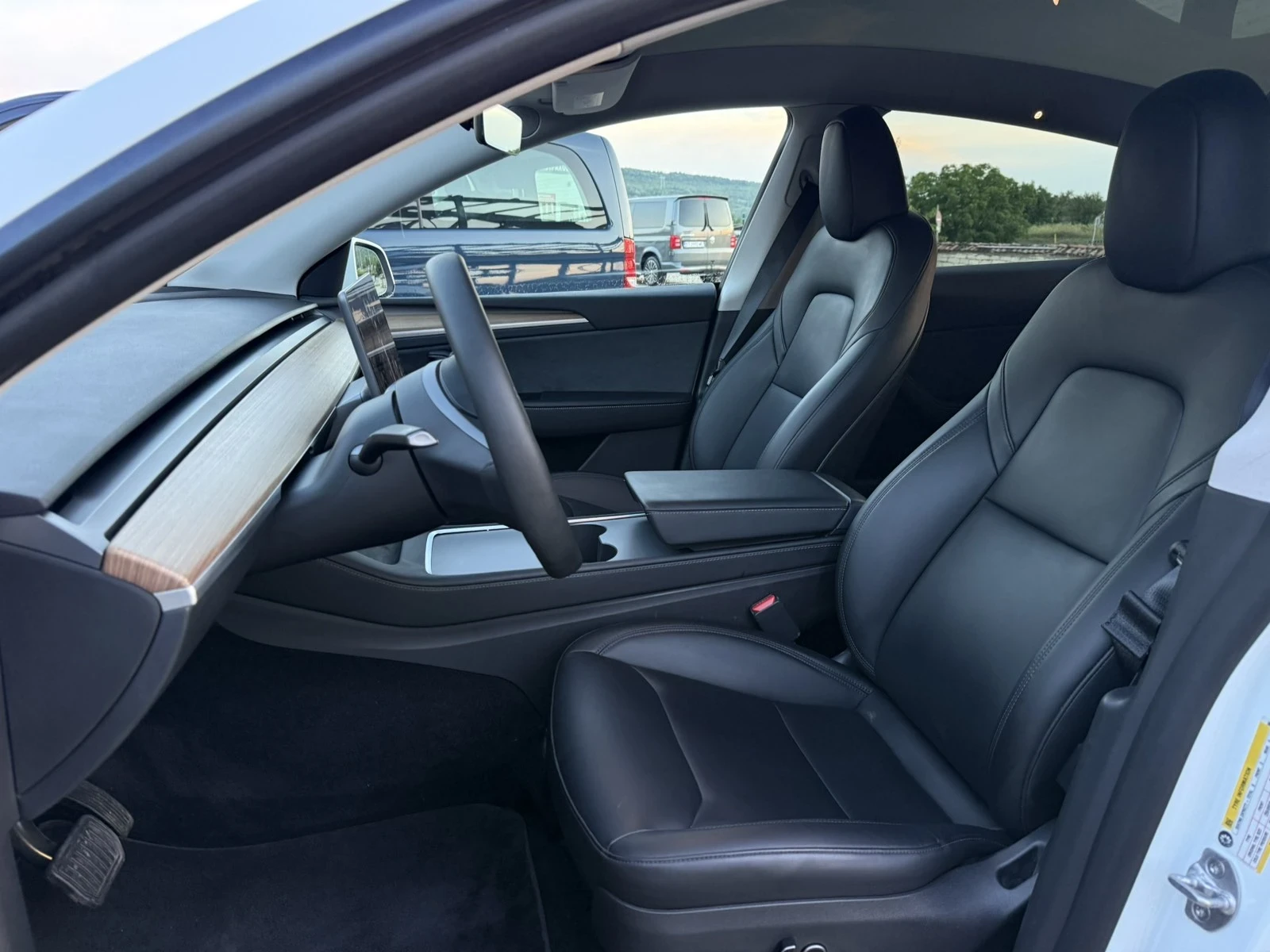 Tesla Model Y Long range, dual motor, Европа, снимка 7 - Автомобили и джипове - 55388702