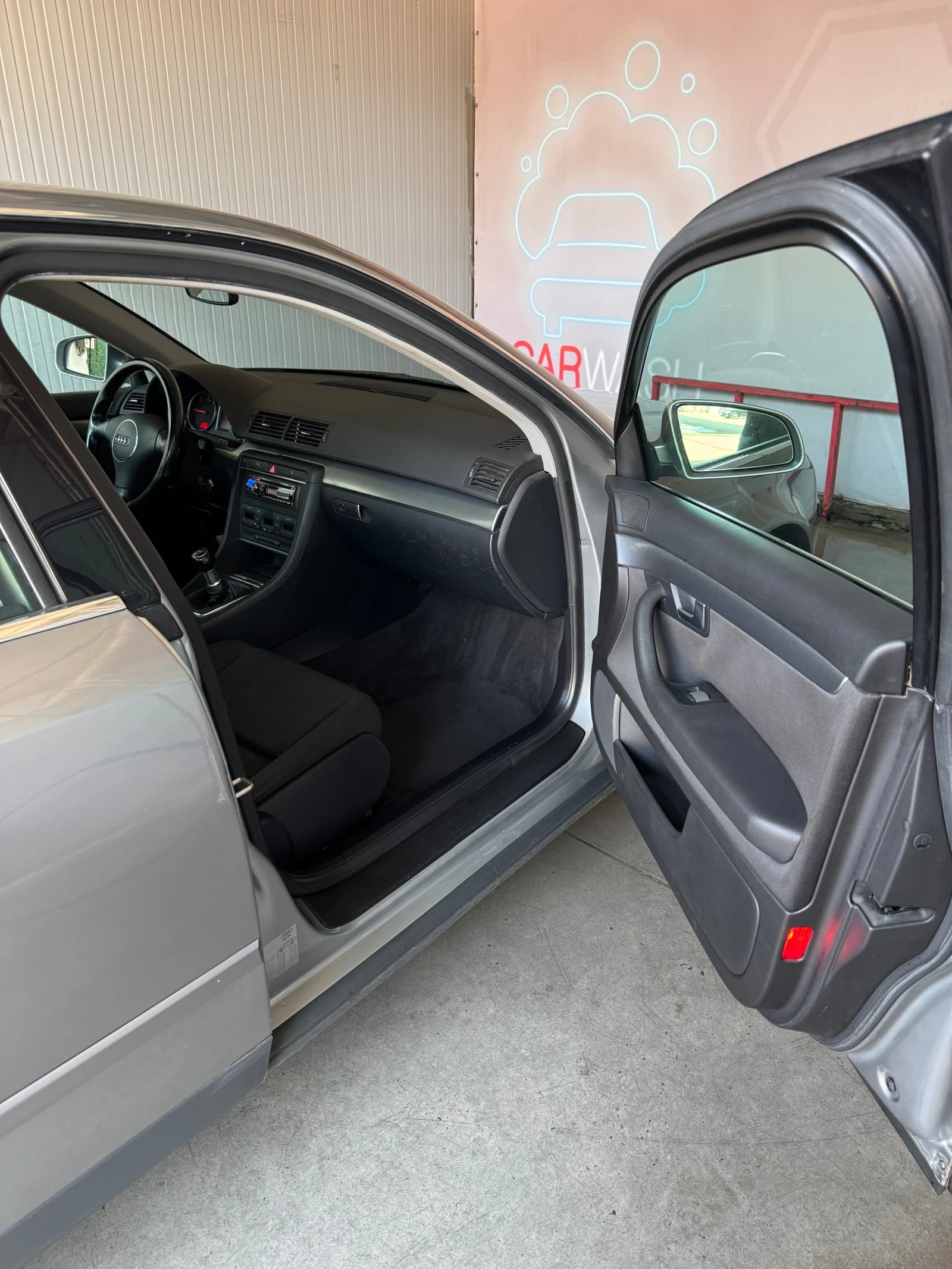 Audi A4, снимка 8 - Автомобили и джипове - 55655474