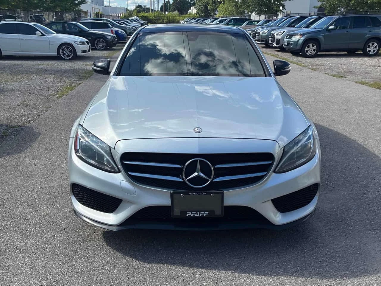 Mercedes-Benz C 300 4MATIC | CARFAX | АВТОКРЕДИТ БЕЗ ПЪРВОНАЧАЛНА, снимка 2 - Автомобили и джипове - 55710762