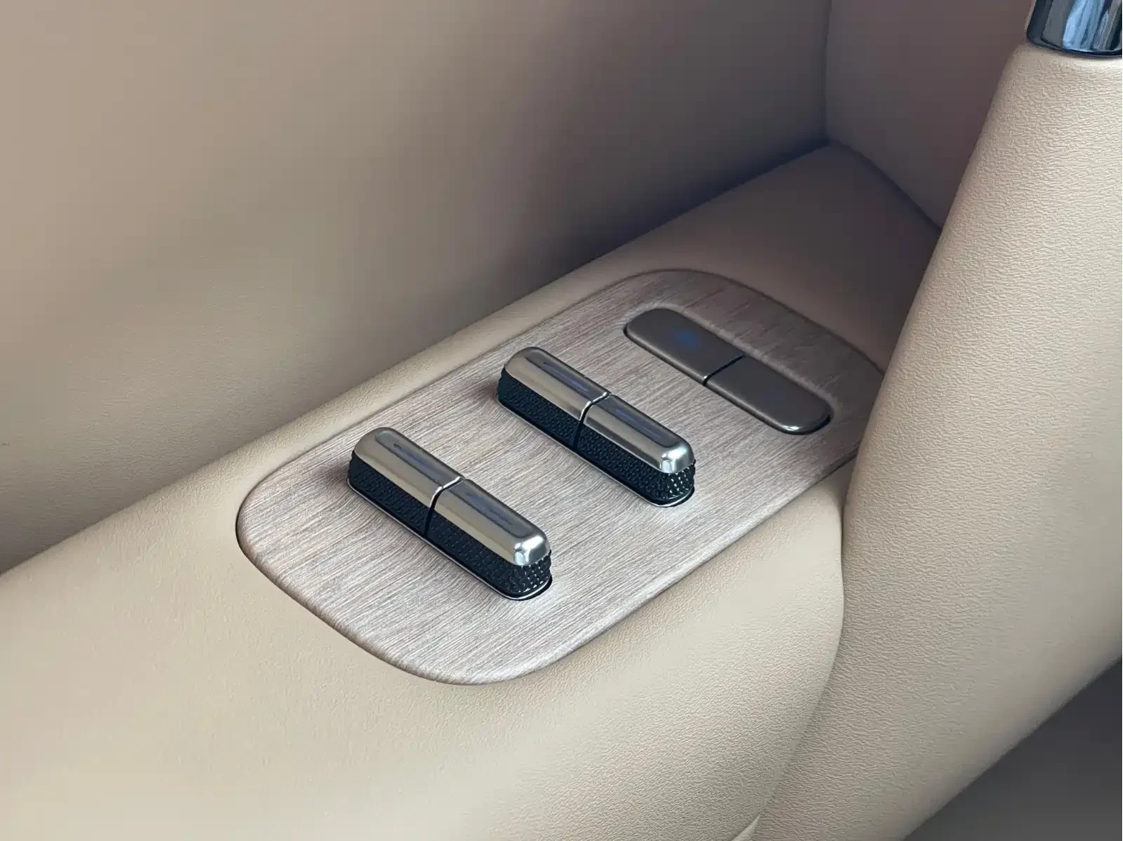 Xpeng G9 GX AWD 110kWh Ultra Flagship Edition | Mobile.bg � ����������� 11