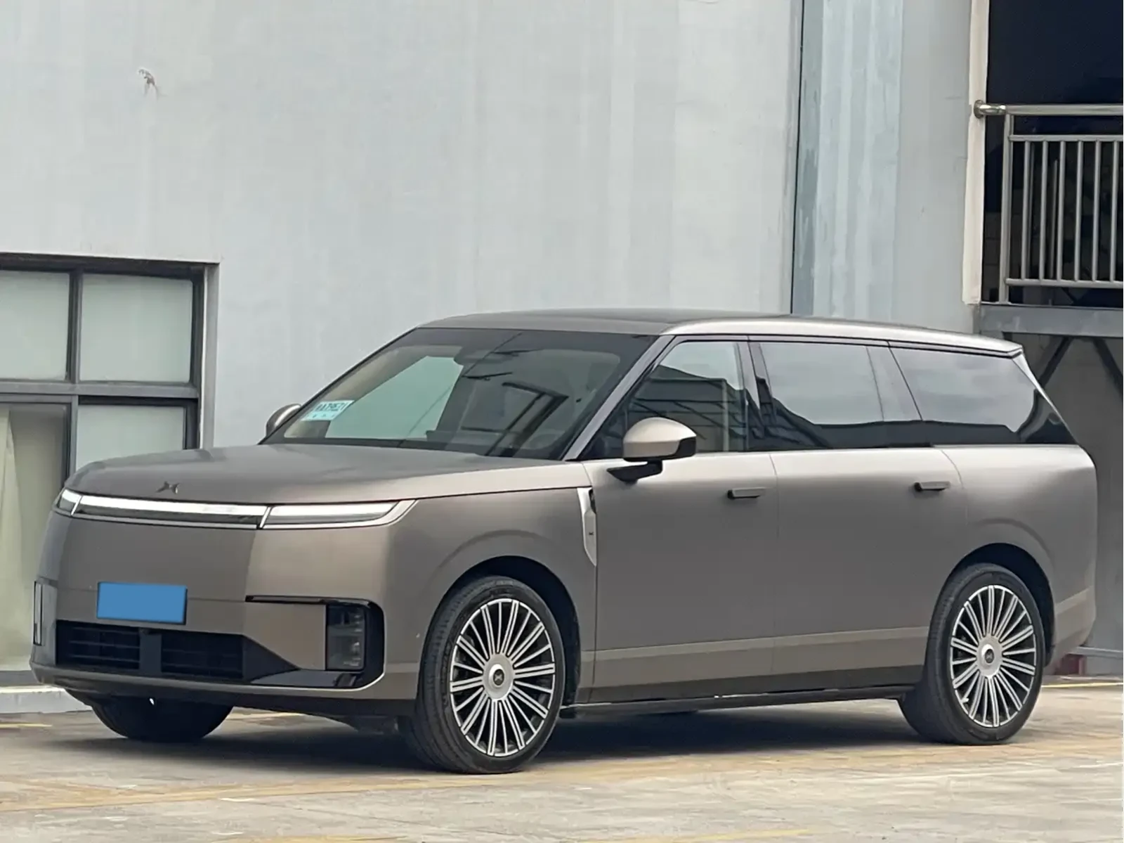Xpeng G9 GX AWD 110kWh Ultra Flagship Edition