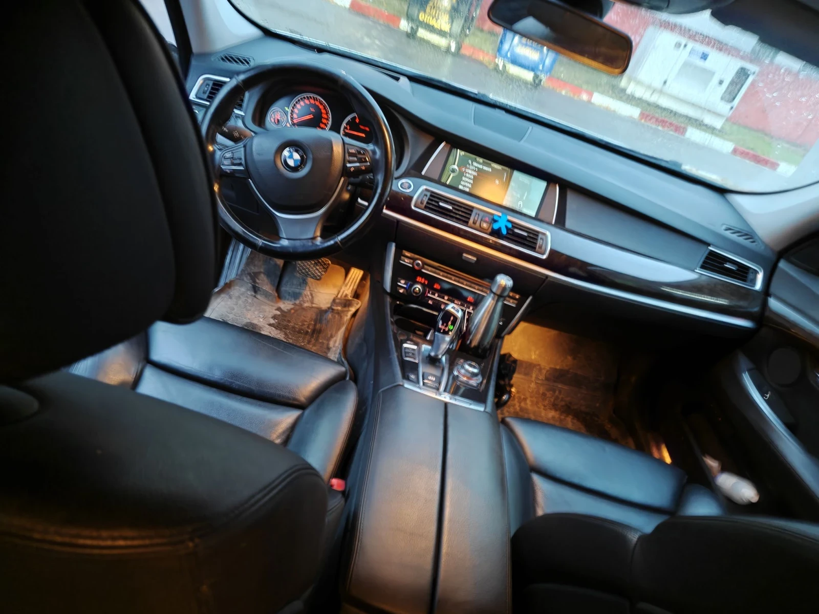 BMW 5 Gran Turismo 530, снимка 11 - Автомобили и джипове - 56749394