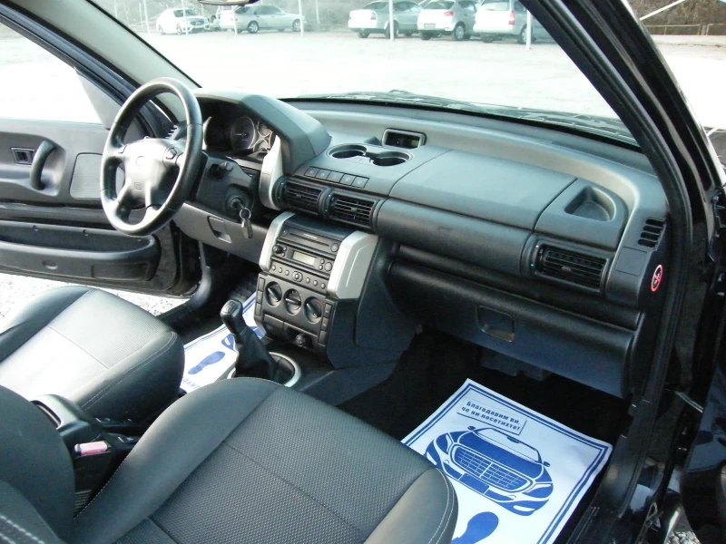 Land Rover Freelander 2.0TD4 , снимка 16 - Автомобили и джипове - 49182604