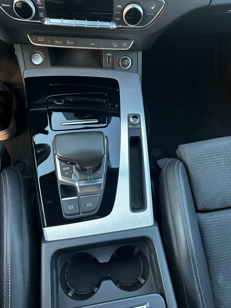 Audi Q5 Q5 S Line Sportback 45 TFSI, снимка 8 - Автомобили и джипове - 52678583