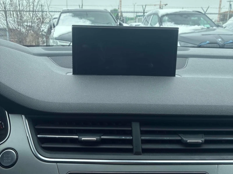 Audi Q7 * Technik * CARFAX * ЦЕНА ДО БГ, снимка 11 - Автомобили и джипове - 53283807