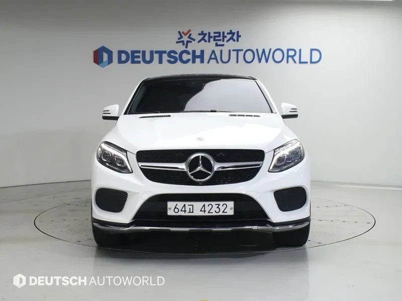 Mercedes-Benz GLE 350 D 4Matic Coupe - САМО 30% АВАНС, снимка 3 - Автомобили и джипове - 55485758