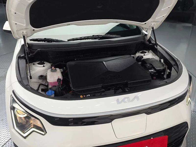 Kia Niro Air| 180к.с., снимка 6 - Автомобили и джипове - 56356127