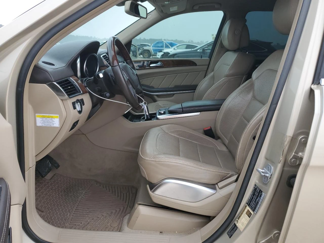 Mercedes-Benz GL 500 4MATIC AMG PACK* Harman* Keyless* Blind Spot - изображение 7