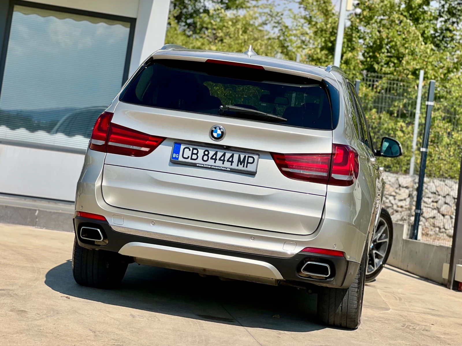 BMW X5 4.0D-XDRIVE / DVD+ TV / ПОДГРЕВ+ ОБДУХВАНЕ / ИСТОР - изображение 6