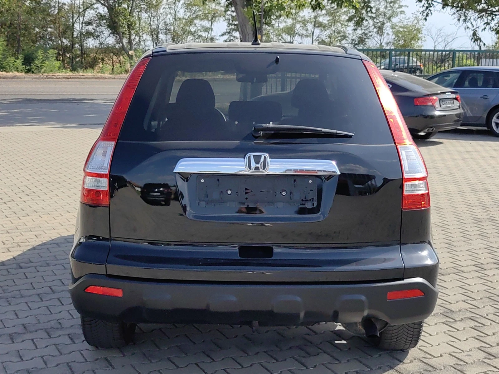 Honda Cr-v 2.2 i-CDTI 140кс 6 скорости 162000км - изображение 5