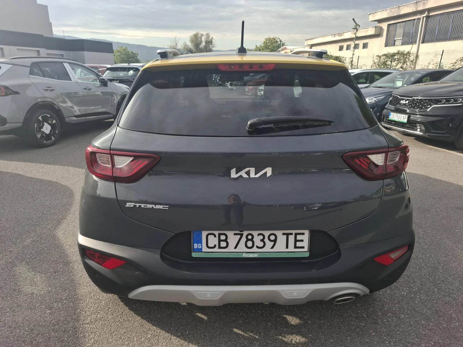 Kia Stonic 1.0 EX Турбо Гаранция - изображение 5