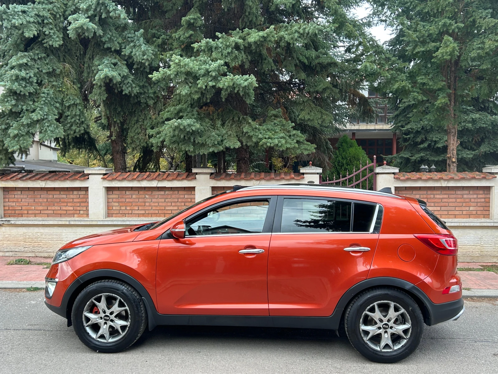 Kia Sportage 2, 0CRDI 16V 136K 4X4 - изображение 7