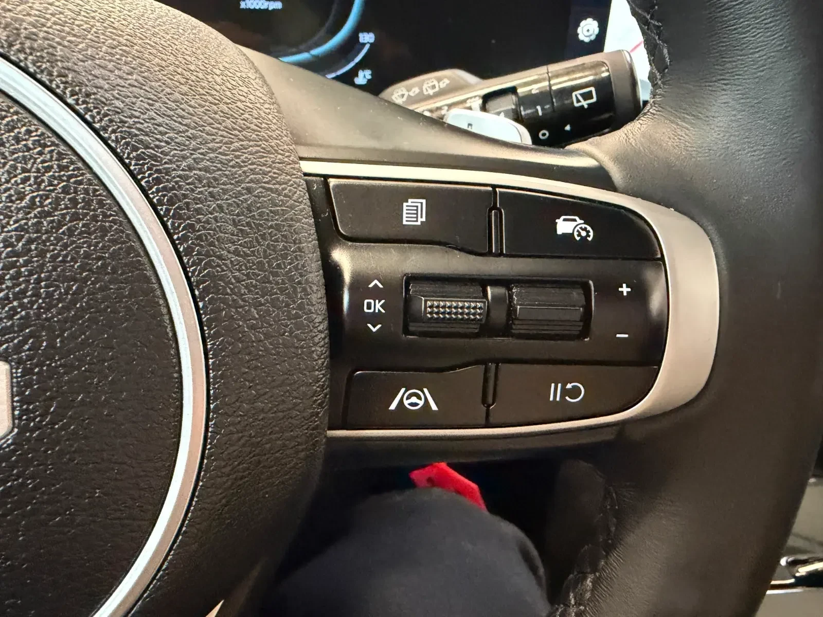 Kia Sportage 1.6 T-GDI / LED / SHZ / LHZ / RKAM | Mobile.bg � ����������� 15