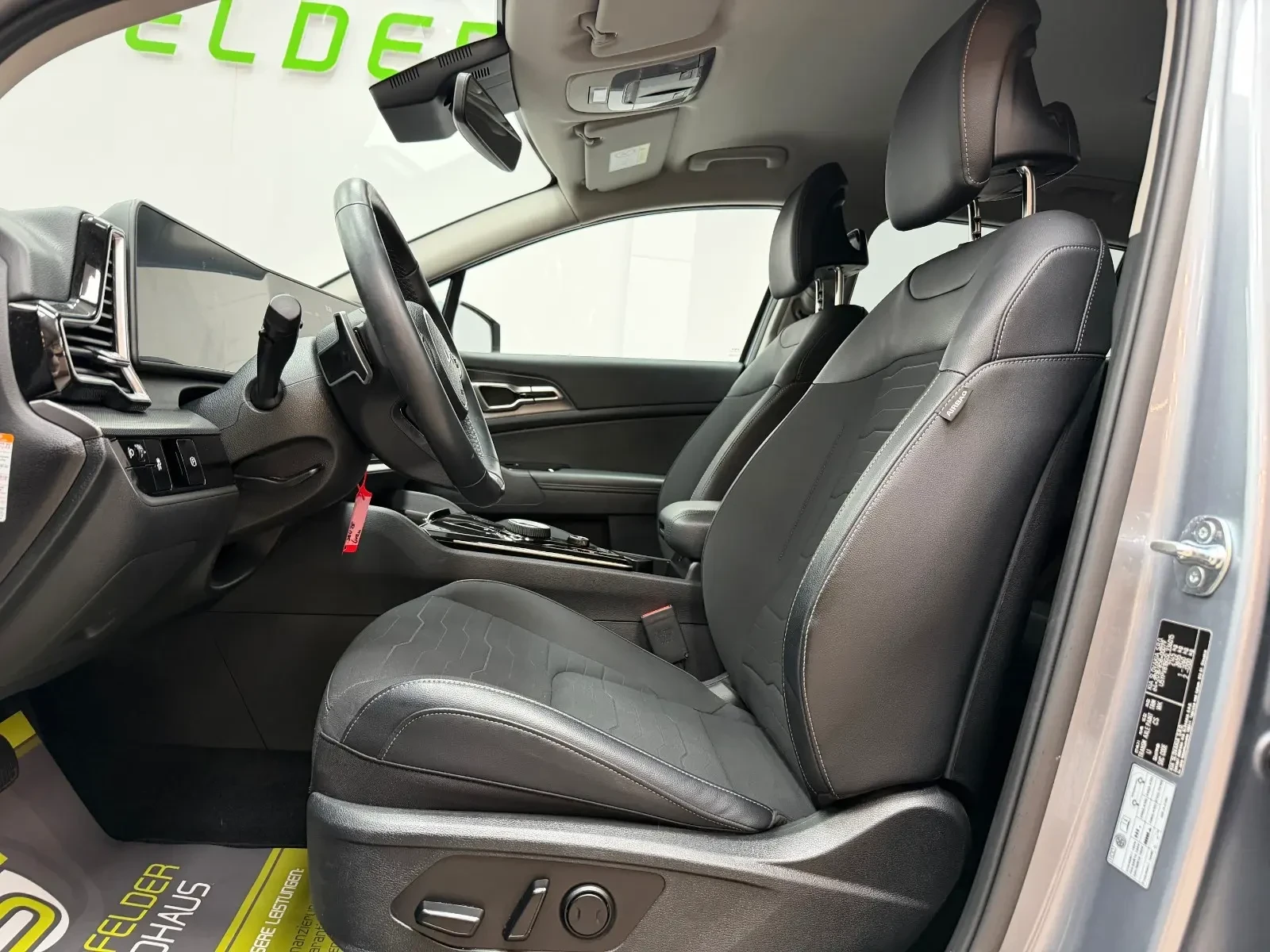 Kia Sportage 1.6 T-GDI / LED / SHZ / LHZ / RKAM - изображение 9