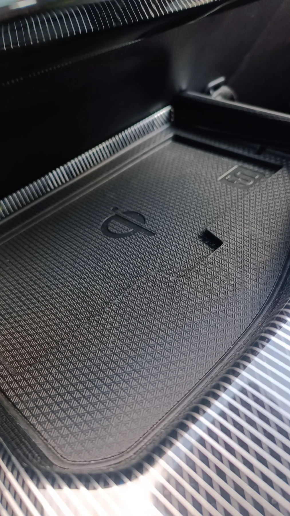 Haval Jolion PRO HEV Hybrid  | Mobile.bg � ����������� 15