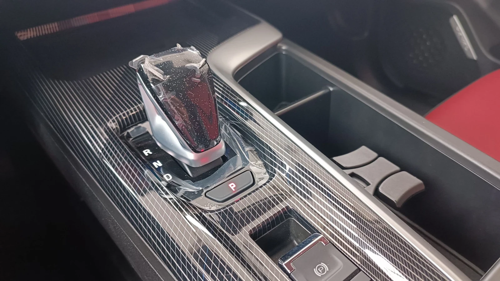 Haval Jolion PRO HEV Hybrid , снимка 14 - Автомобили и джипове - 53926710