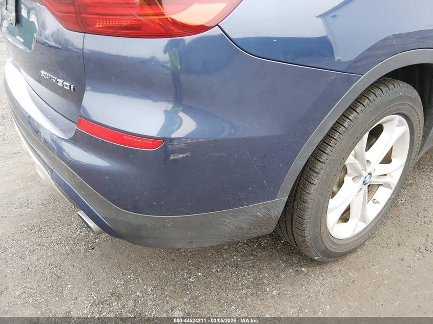 BMW X3 2.0l xDrive30I, снимка 6 - Автомобили и джипове - 54118956