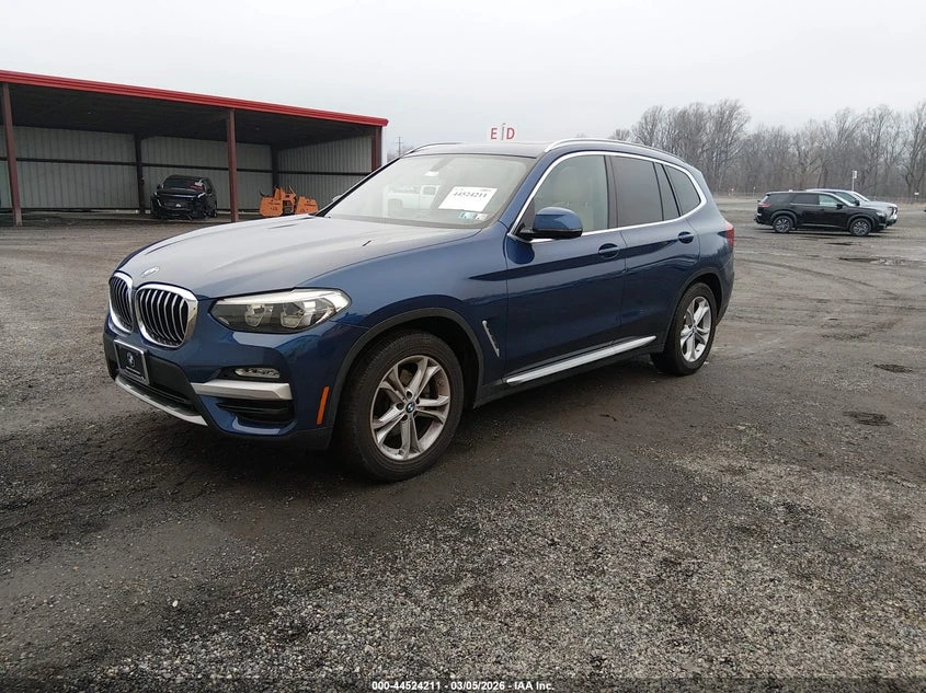 BMW X3 2.0l xDrive30I, снимка 2 - Автомобили и джипове - 54118956