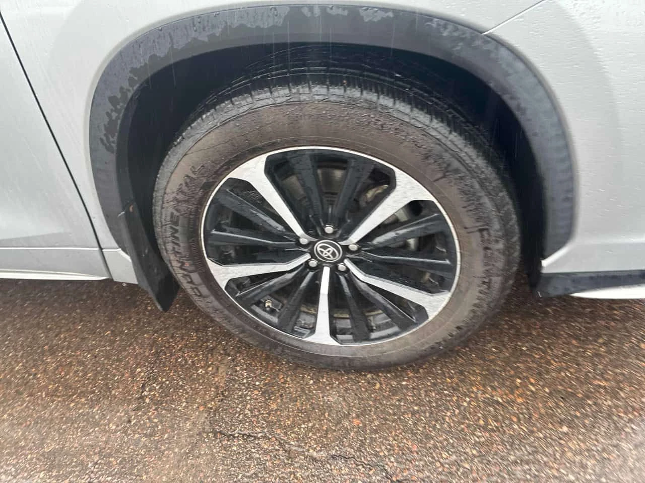 Toyota Highlander * XSE * ГЛАВНО ПРЕДСТАВИТЕЛСТВО* 360 КАМЕРА* КОЖА*, снимка 6 - Автомобили и джипове - 54219114