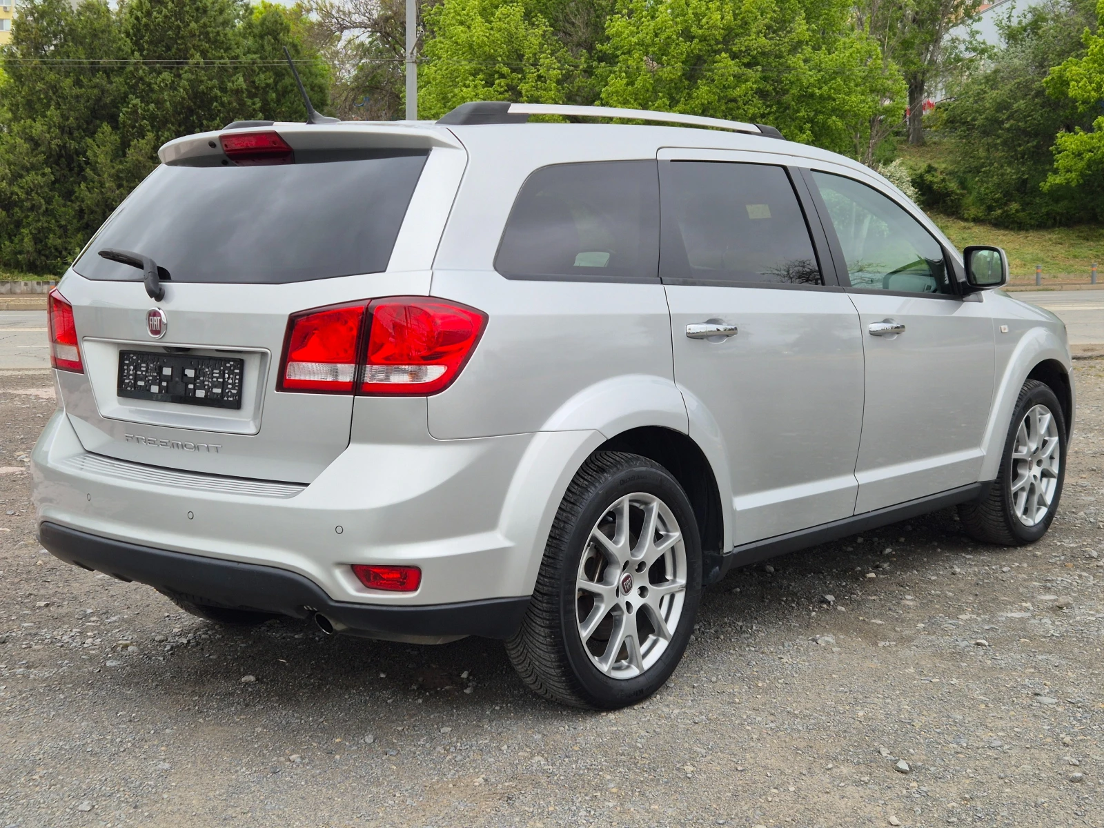 Fiat Freemont 2.0M-Jet 6+ 1, снимка 5 - Автомобили и джипове - 54369053