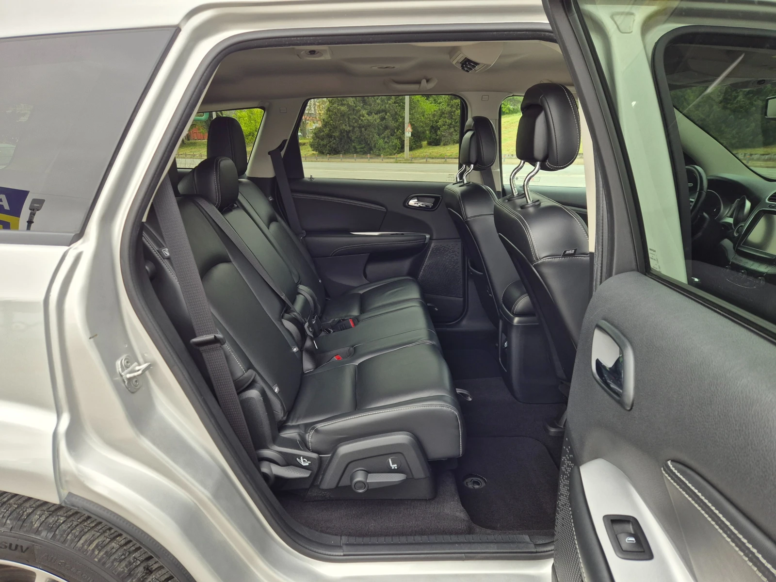 Fiat Freemont 2.0M-Jet 6+ 1, снимка 10 - Автомобили и джипове - 54369053