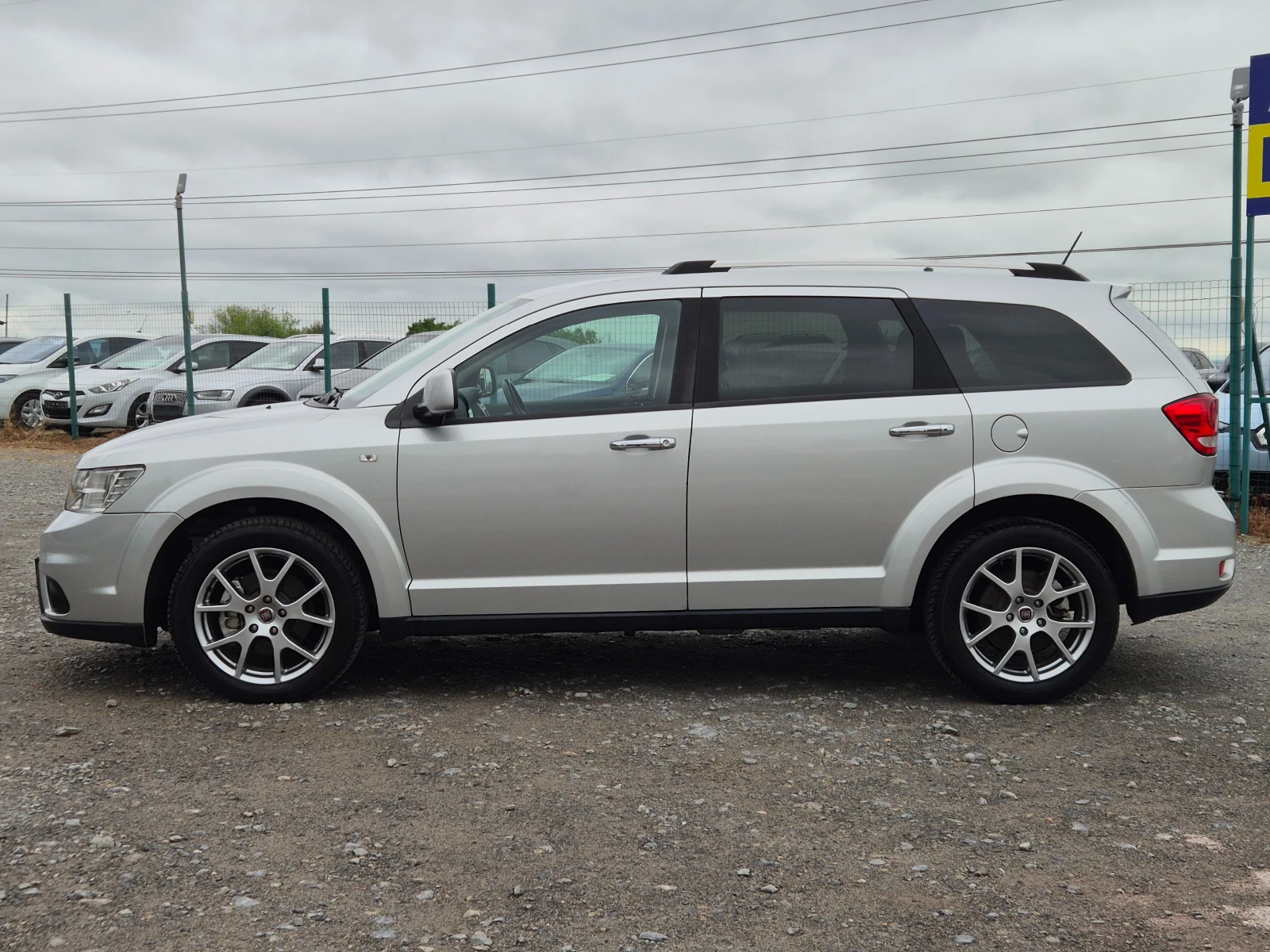 Fiat Freemont 2.0M-Jet 6+ 1, снимка 2 - Автомобили и джипове - 54369053