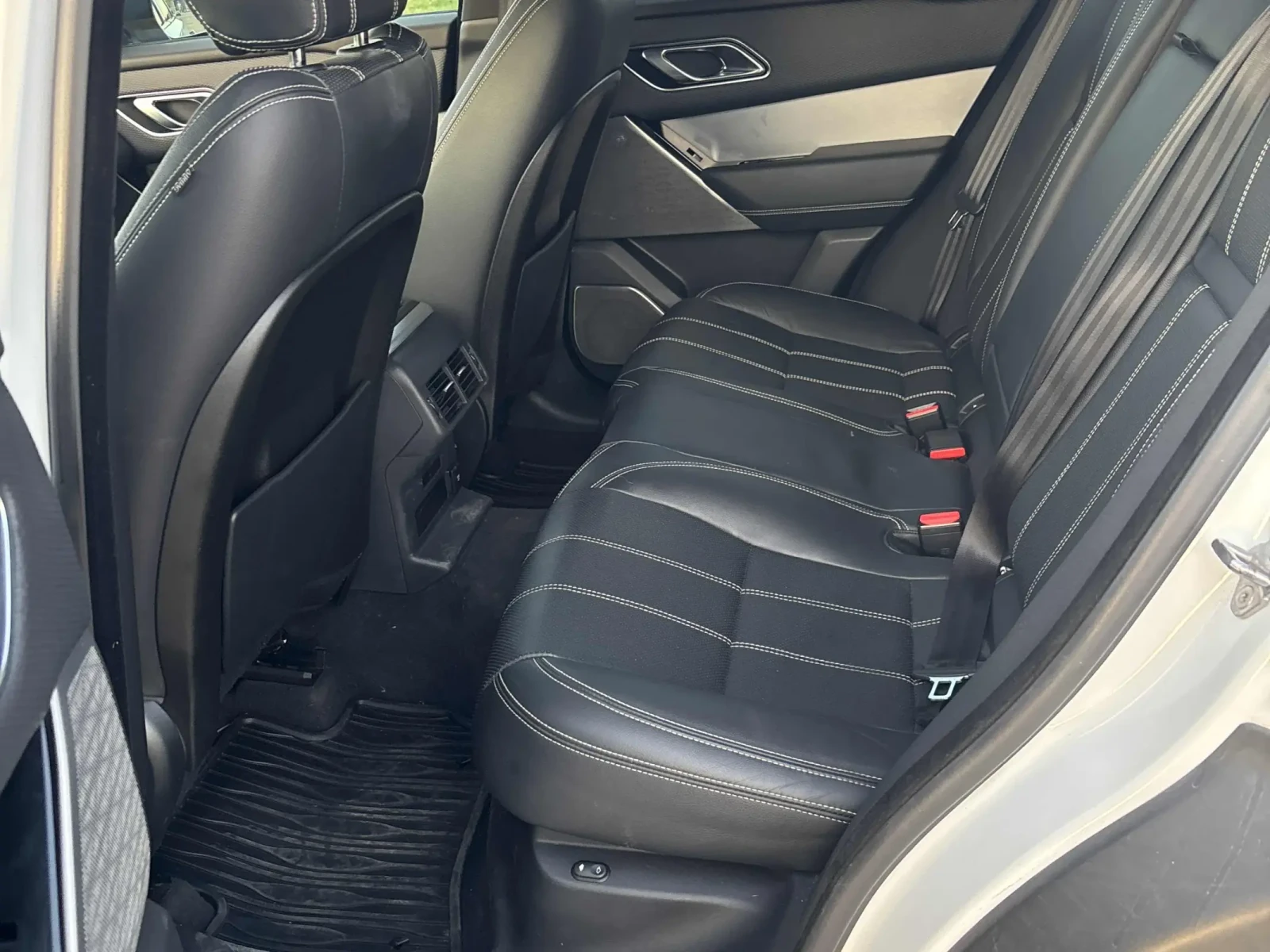 Land Rover Range Rover Velar * * CARFAX * * ���� ������ * * ���� �� �� * *  | Mobile.bg � ����������� 8