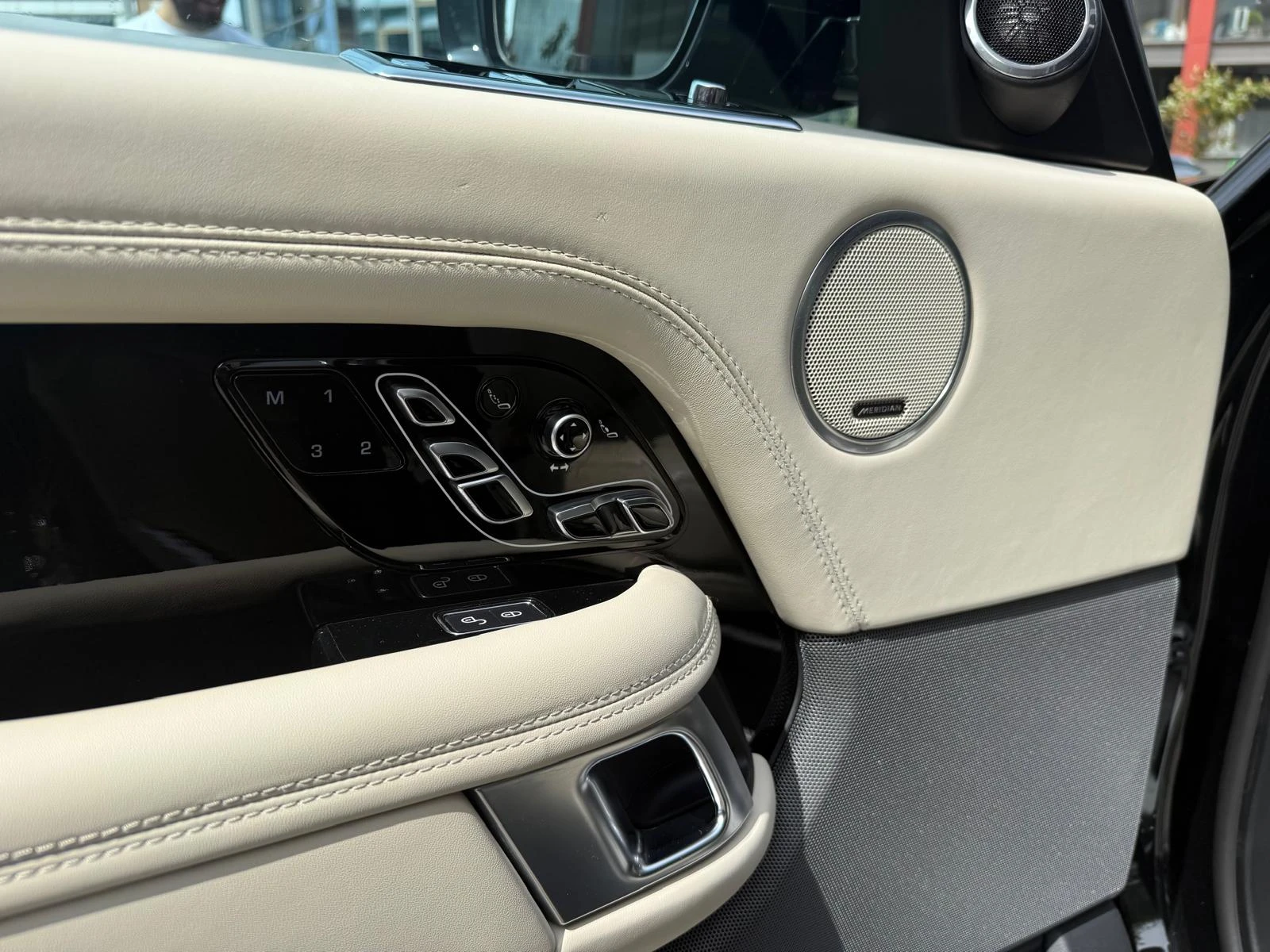 Land Rover Range rover P525 Autobiography, снимка 12 - Автомобили и джипове - 54609321