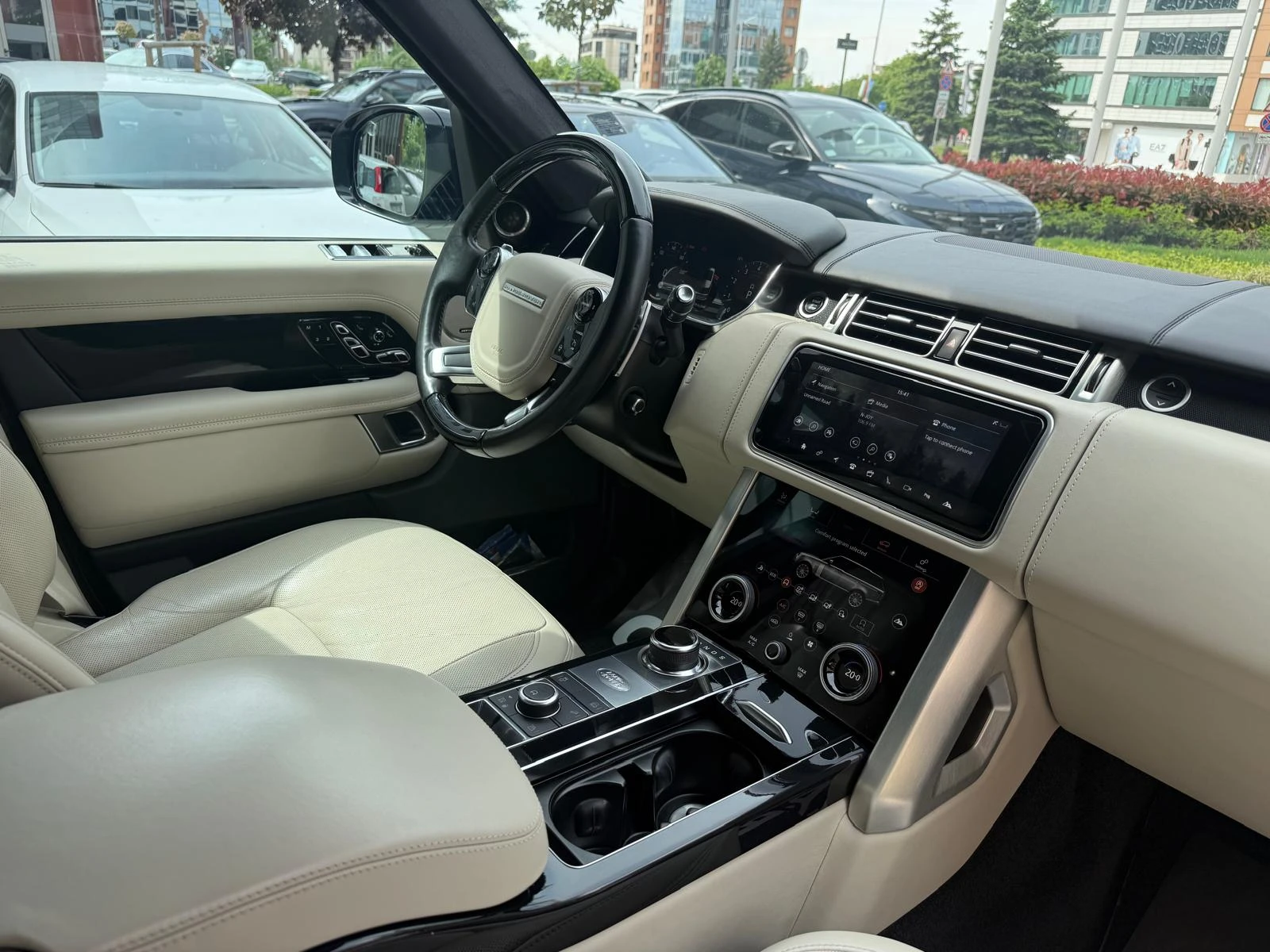 Land Rover Range rover P525 Autobiography, снимка 14 - Автомобили и джипове - 54609321