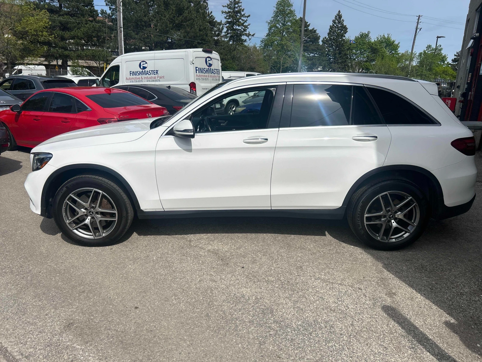 Mercedes-Benz GLC 300 CARFAX * АВТО КРЕДИТ * ПРОГНОЗНА ЦЕНА ДО БГ * , снимка 4 - Автомобили и джипове - 54684281