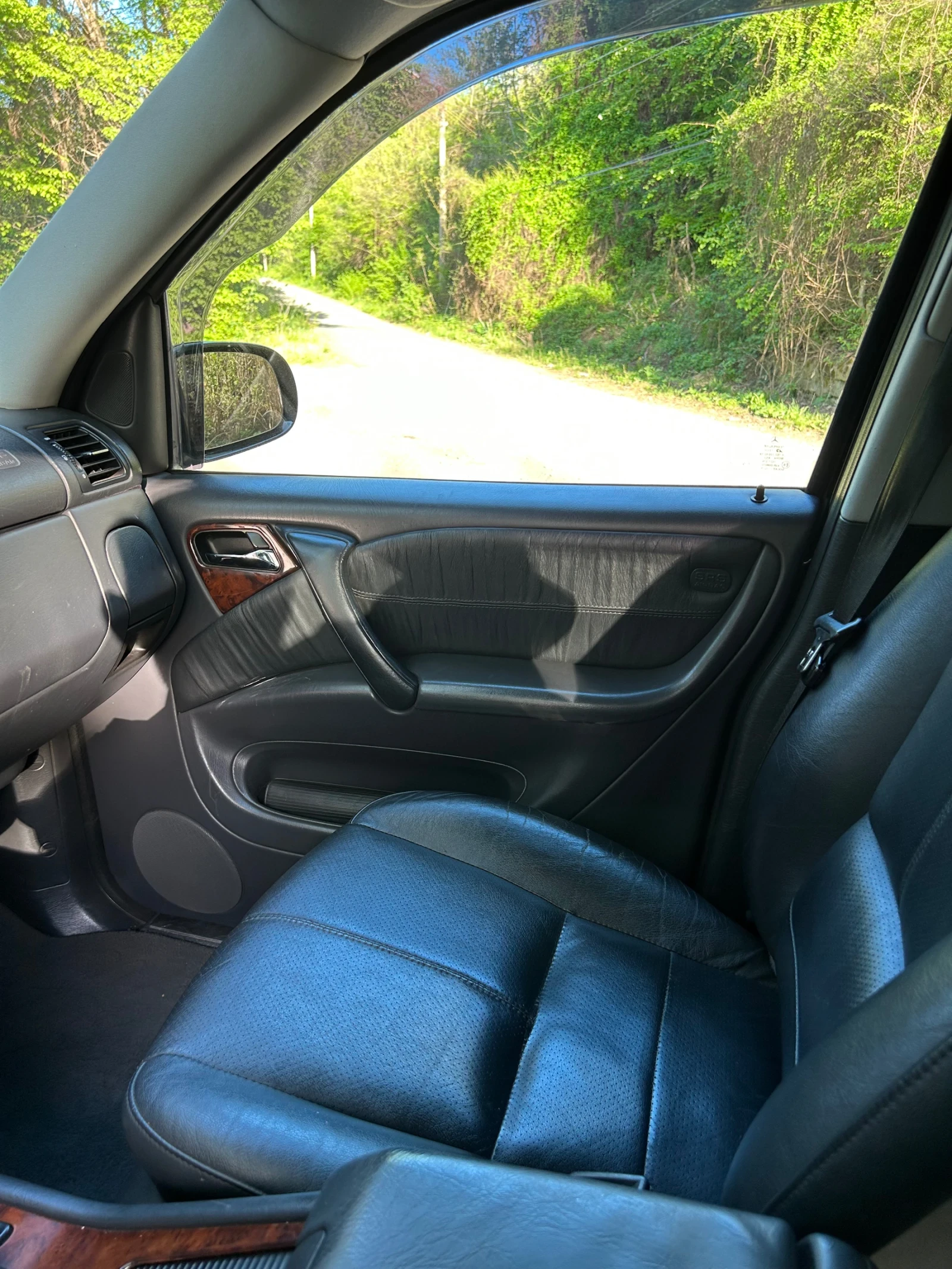 Mercedes-Benz ML 270, снимка 9 - Автомобили и джипове - 55069715