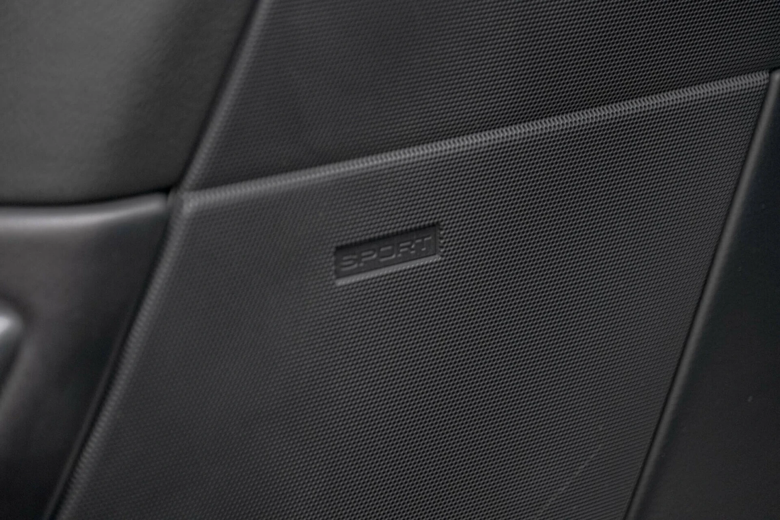 Land Rover Range Rover Sport 2.7TDV6/ARM/HDC/BiXenon/Terrain Response, снимка 9 - Автомобили и джипове - 55077927