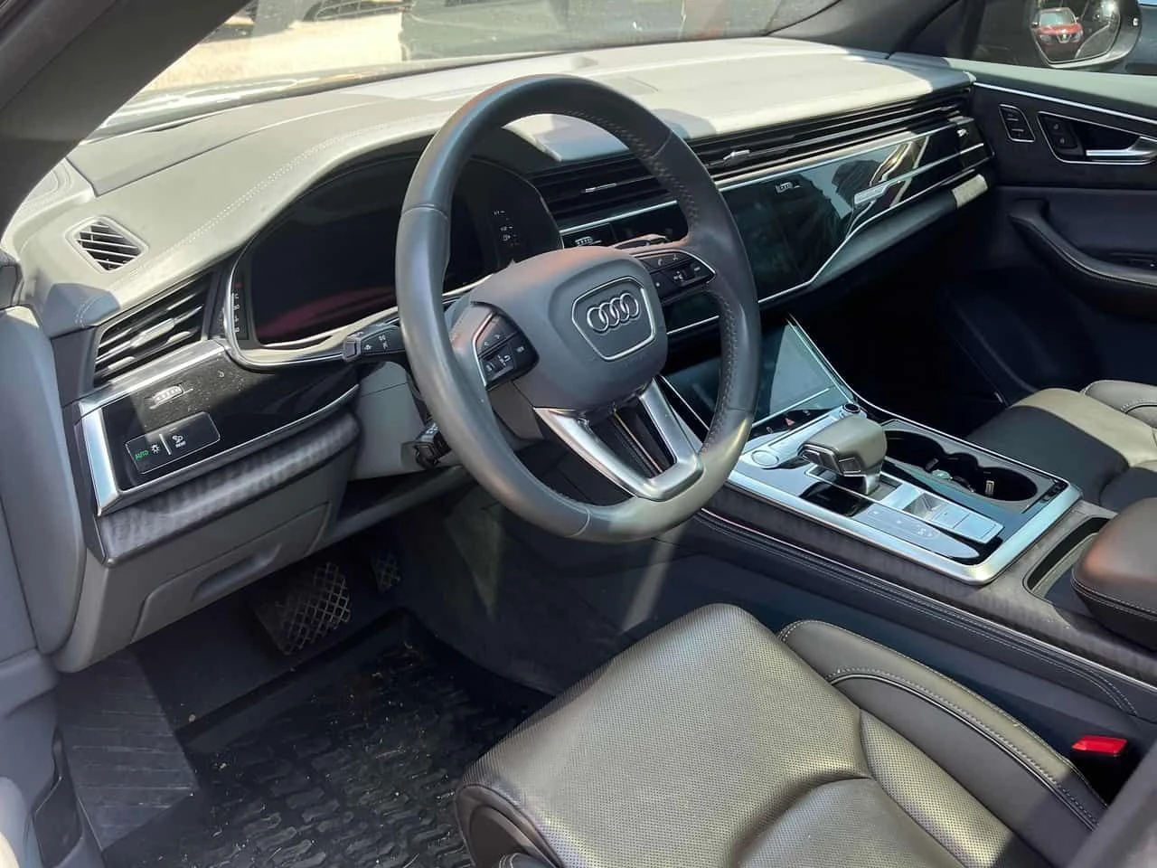 Audi Q8 | Technik | DISTRONIC | HUD | 360 | ОБДУХВАНЕ | , снимка 5 - Автомобили и джипове - 55237163