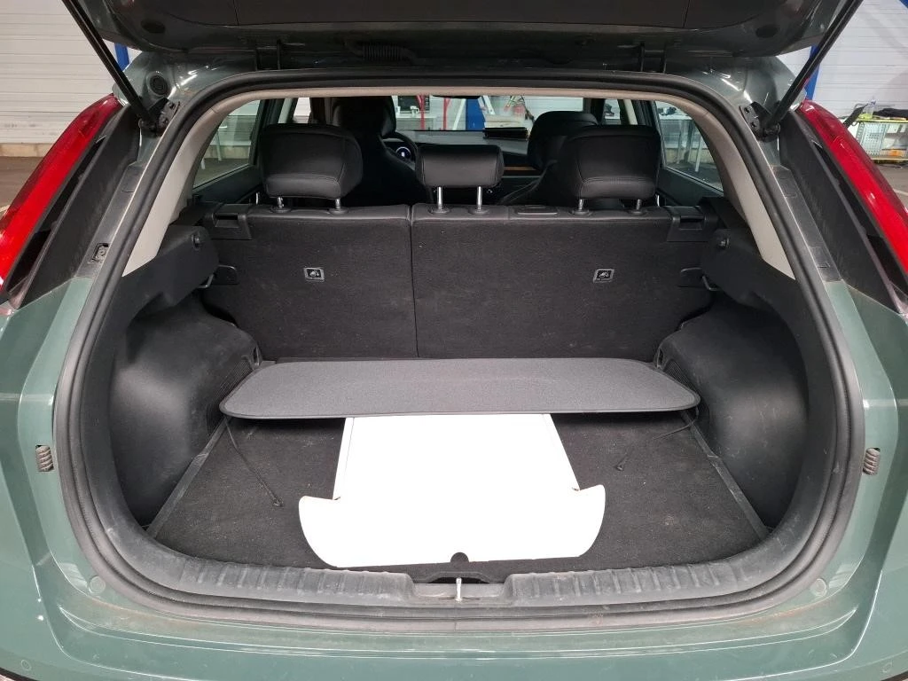Kia Niro E-Niro 64kw Business, снимка 9 - Автомобили и джипове - 55484166