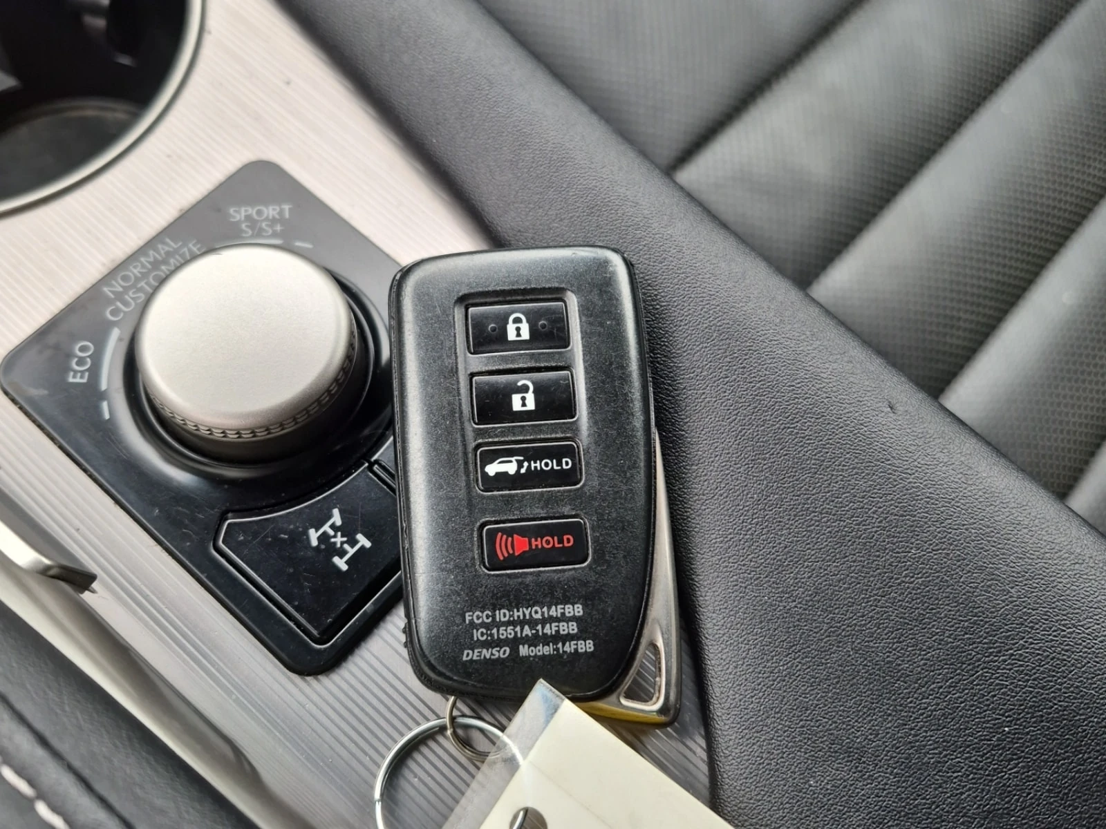 Lexus RX 350 * AWD * ОБДУХВАНЕ * BLIND SPOT * CARFAX * , снимка 8 - Автомобили и джипове - 56012814
