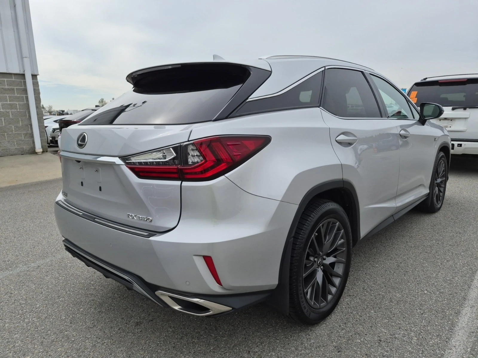Lexus RX 350 * AWD * ОБДУХВАНЕ * BLIND SPOT * CARFAX * , снимка 3 - Автомобили и джипове - 56012814