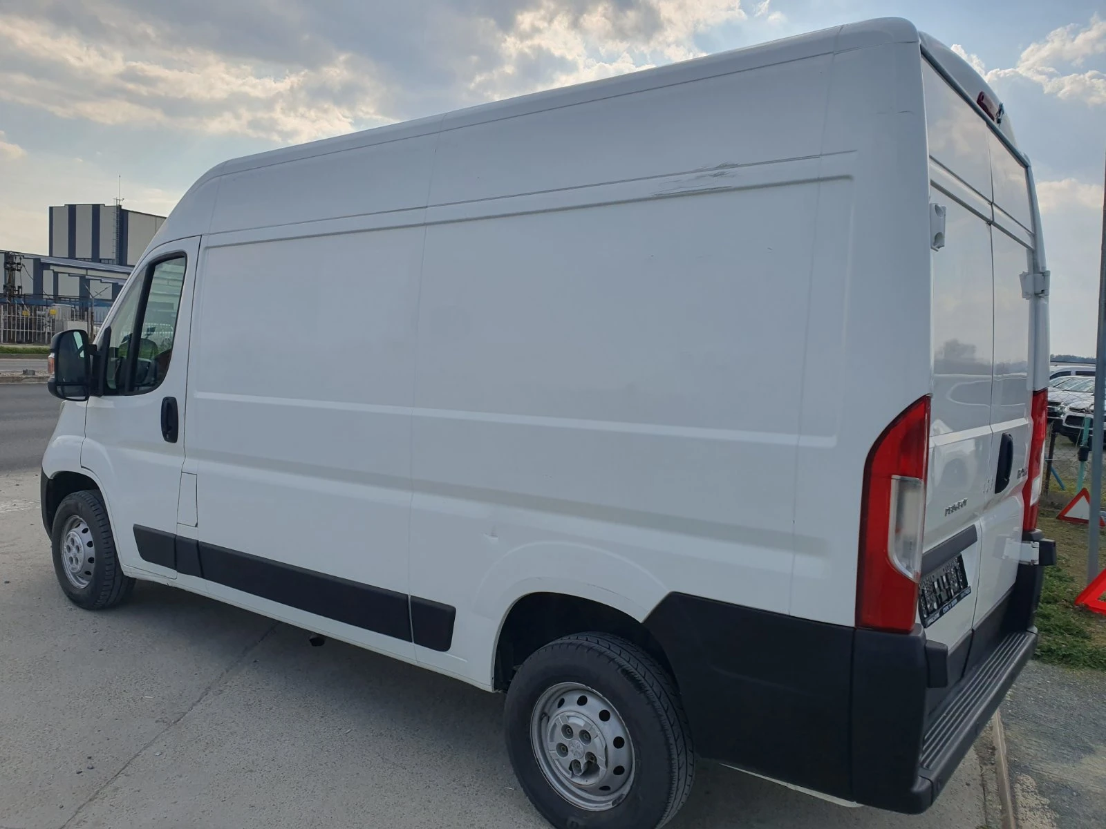 Peugeot Boxer 2, 0  Италия L2 H2 - изображение 6
