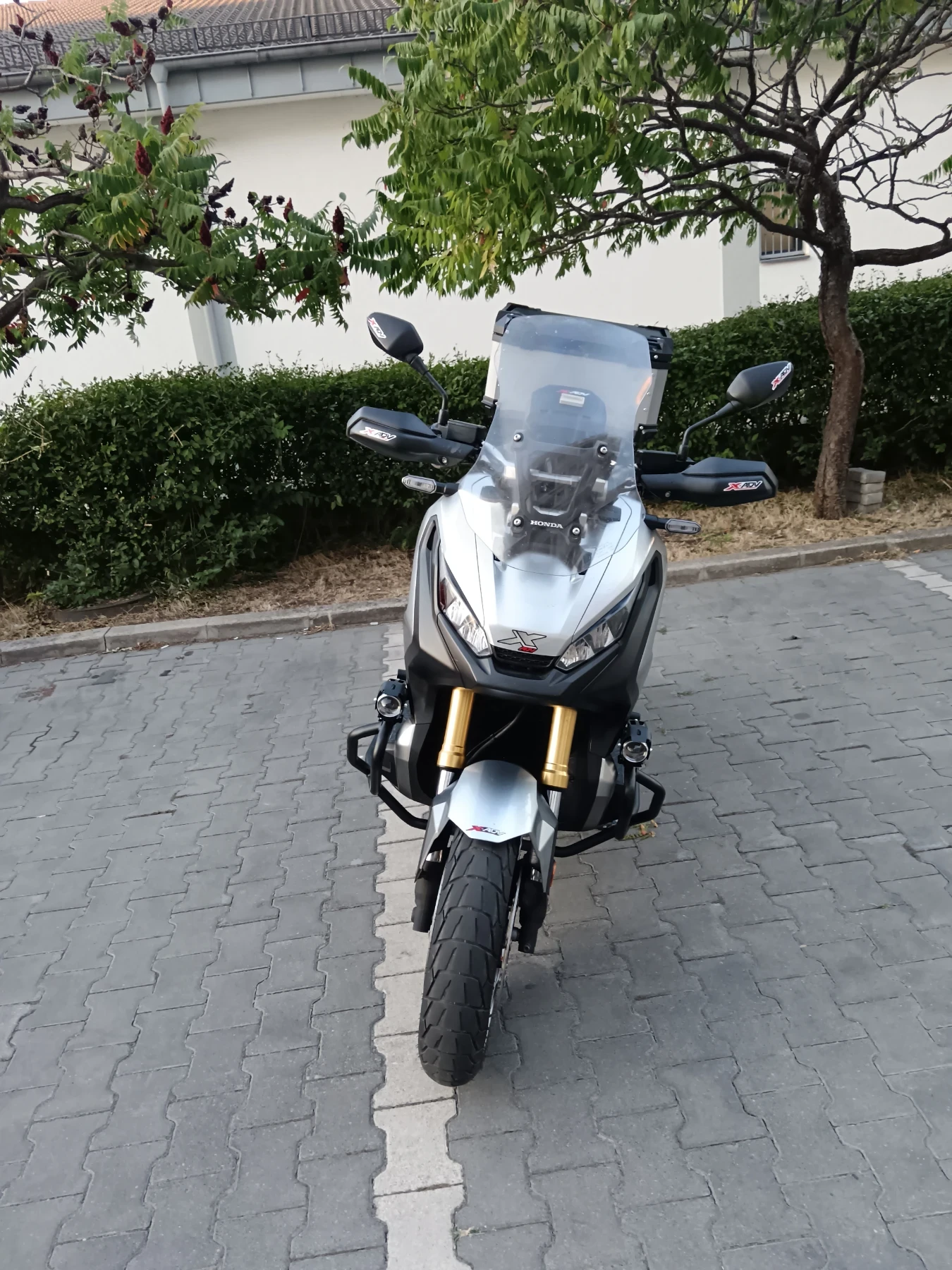 Honda X-ADV X-ADV, снимка 2 - Мотоциклети и мототехника - 55743838