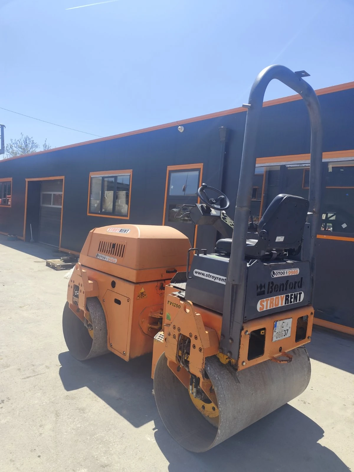 Валяк Hamm TEREX TV1200, снимка 14 - Индустриална техника - 54339591