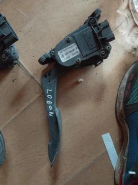 8200386506B       | Mobile.bg    2