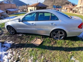 Mercedes-Benz E 320 Facelift, снимка 14