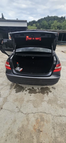 Mercedes-Benz E 200 - 7999 € / 15644.68 лв. - 51959376 7