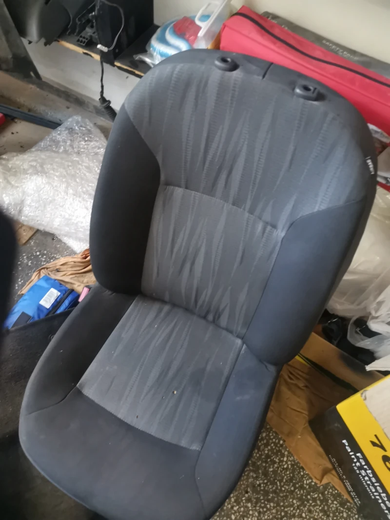 Dacia Lodgy 1.6.- 7 места, снимка 3 - Автомобили и джипове - 48903318