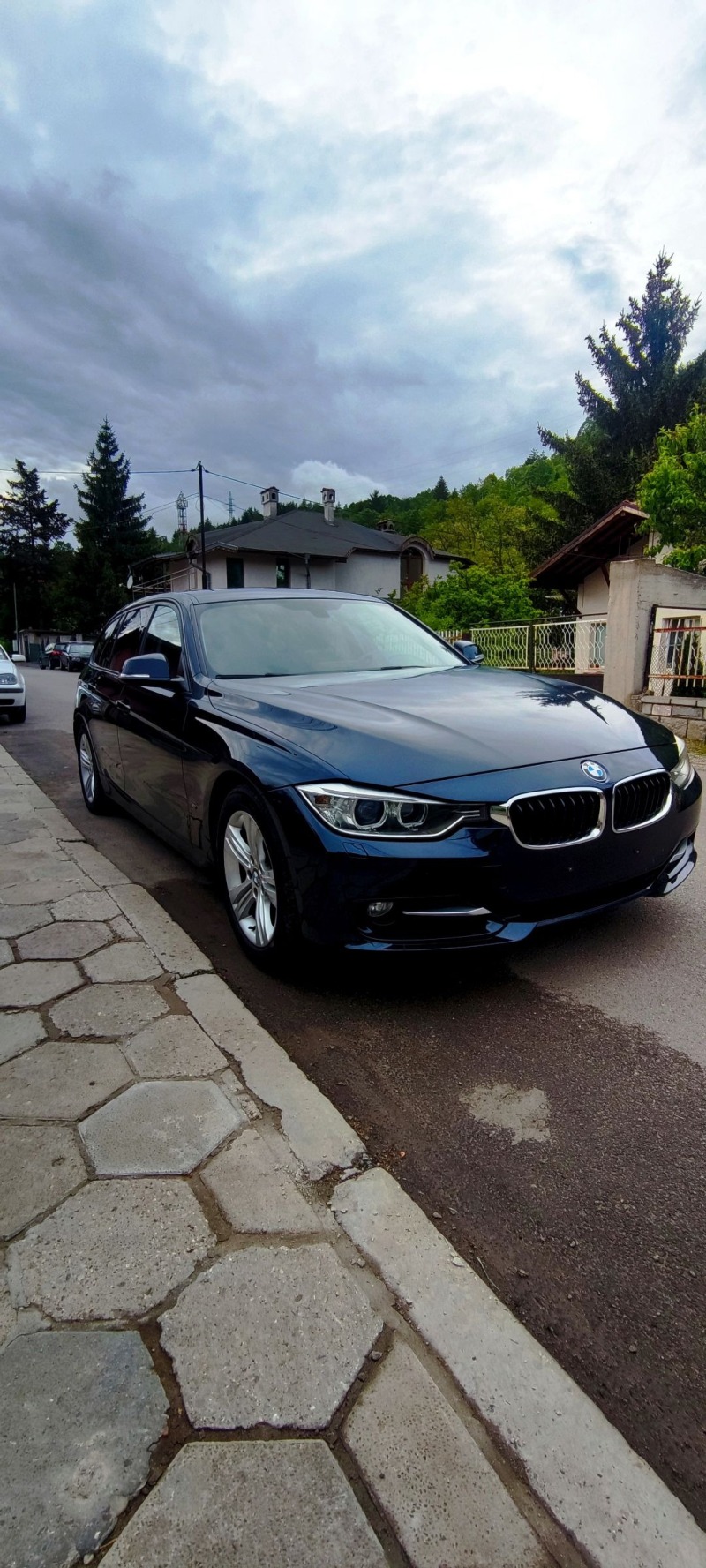 BMW 320 D F31 Sport, снимка 3 - Автомобили и джипове - 45902929