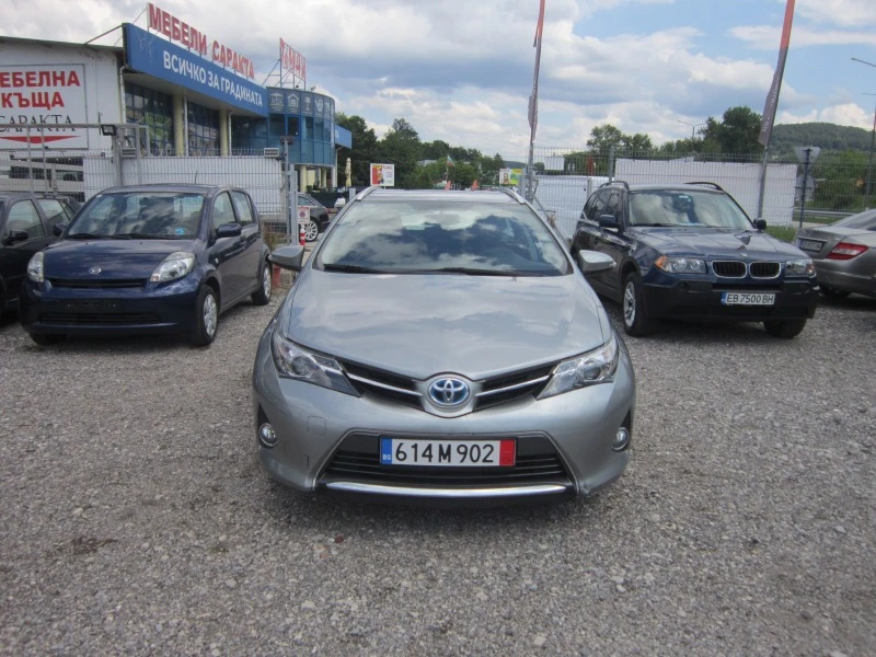 Toyota Auris 1.8 HYBRID/99ps, снимка 1 - Автомобили и джипове - 46096758