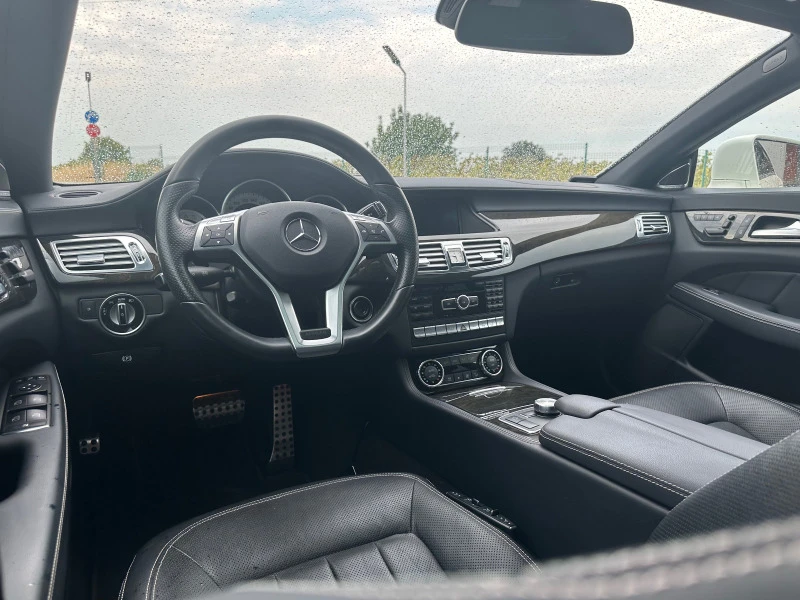 Mercedes-Benz CLS 500 AMG Pack 110 000 km, снимка 10 - Автомобили и джипове - 46762388