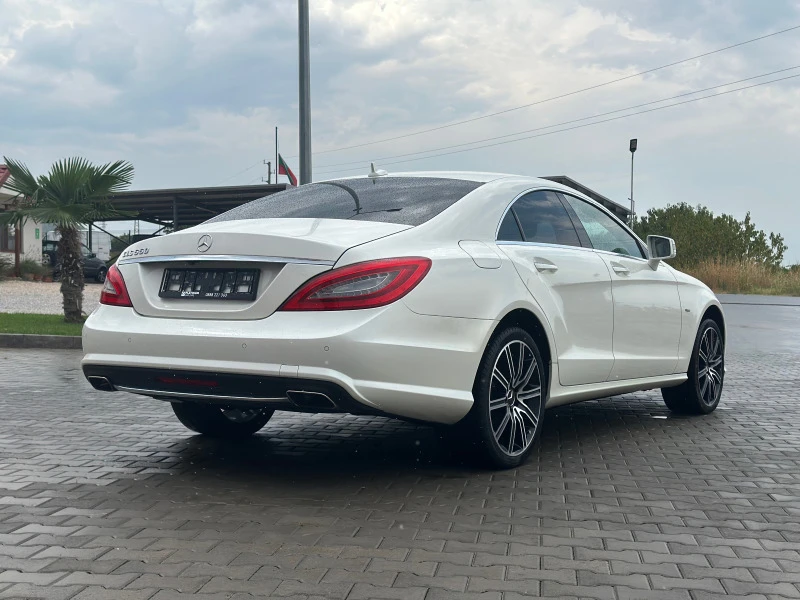 Mercedes-Benz CLS 500 AMG Pack 110 000 km, снимка 3 - Автомобили и джипове - 46762388