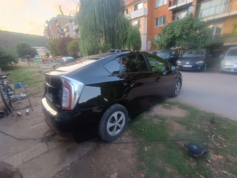 Toyota Prius Hybrid 1.8, снимка 6 - Автомобили и джипове - 47271433